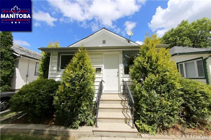 339 Ravelston Avenue, Winnipeg