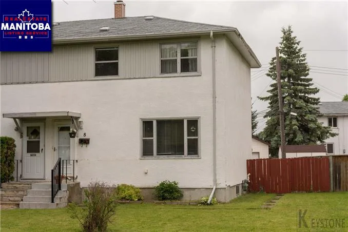 8 Rampart Bay, Winnipeg