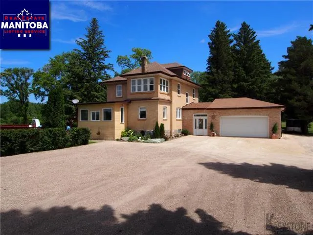 3 Bed House for Sale at 2 Mccabe Drive, Portage La Prairie Rm, MB - MLS® #1717308