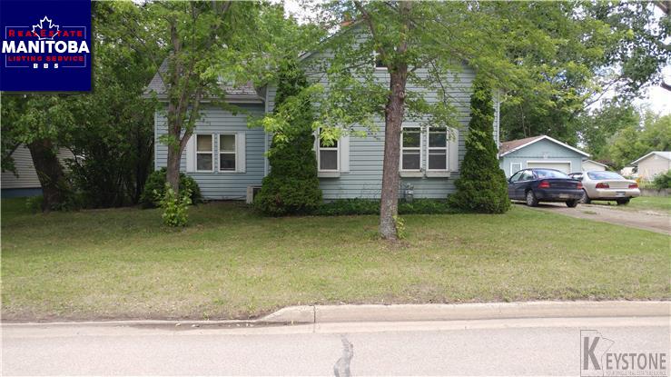 Property 173 4th Street South img1