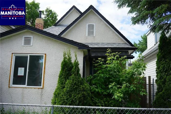 1620 Ross Avenue, Winnipeg