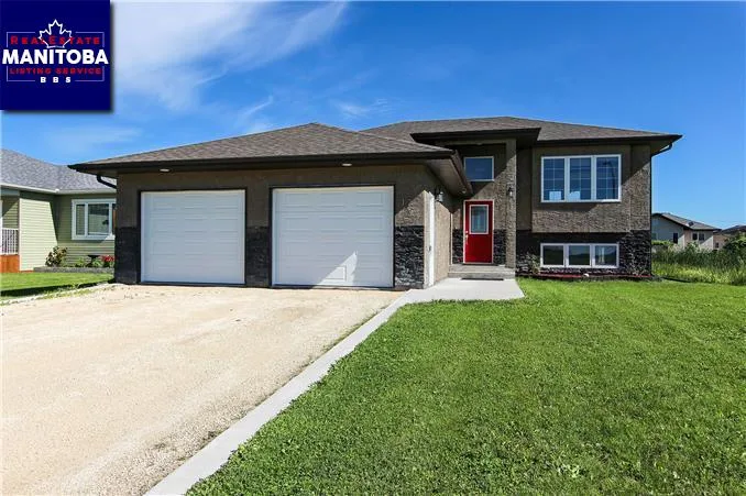 5 Bed House for Sale at 17 Rockridge Drive, Blumenort, MB - MLS® #1717529