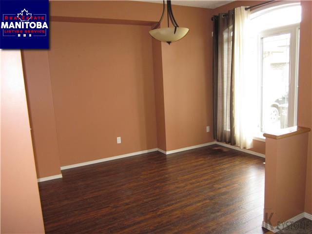 Property 87 Amberstone Road img1