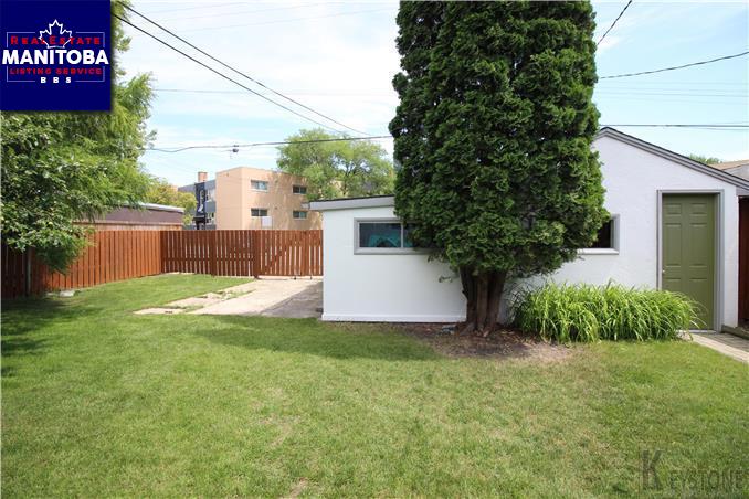 Property 544 Beaverbrook Street img1