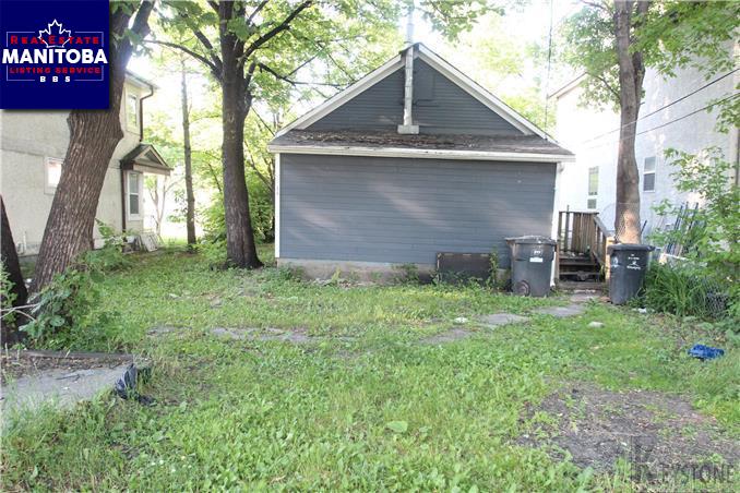 Property 270 Pritchard Avenue img1