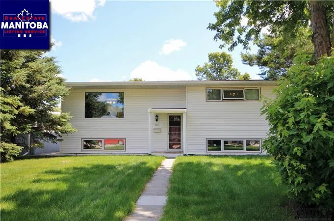 123 Addison Crescent, Winnipeg