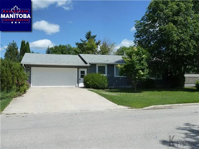 5 Bed House for Sale at 30 Birch Street, Steinbach, MB - MLS® #1718187