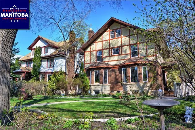 257 Harvard Avenue, Winnipeg
