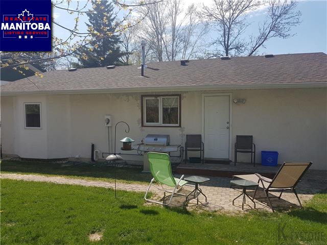 Property 315 Riel Avenue img1