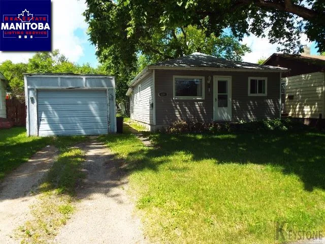 2 Bed House for Sale at 611 2nd Street Northeast, Portage La Prairie, MB - MLS® #1718279