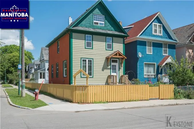 657 St Matthews Avenue, Winnipeg