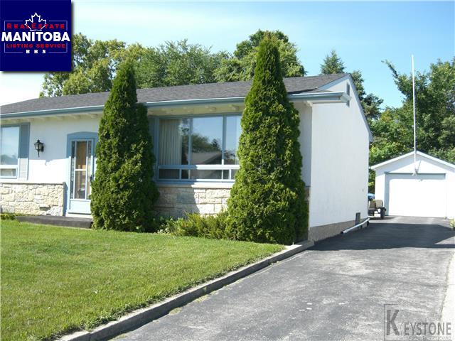 Property 106 Pembridge Bay Main image