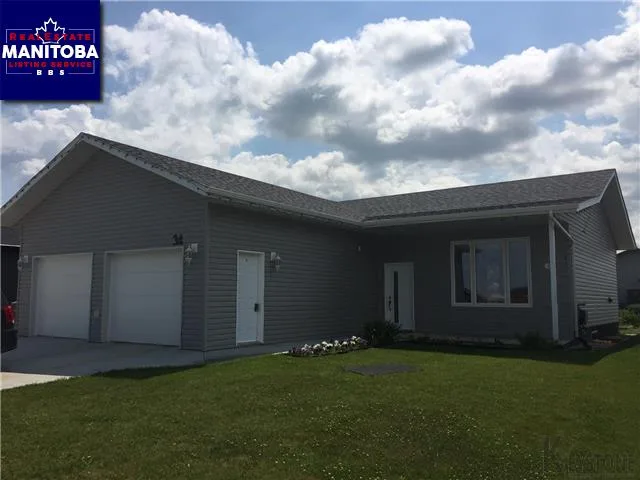 34 Burntwood Bay, Morden
