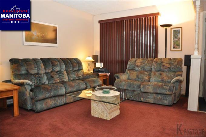 Property 373 Barker Boulevard img1