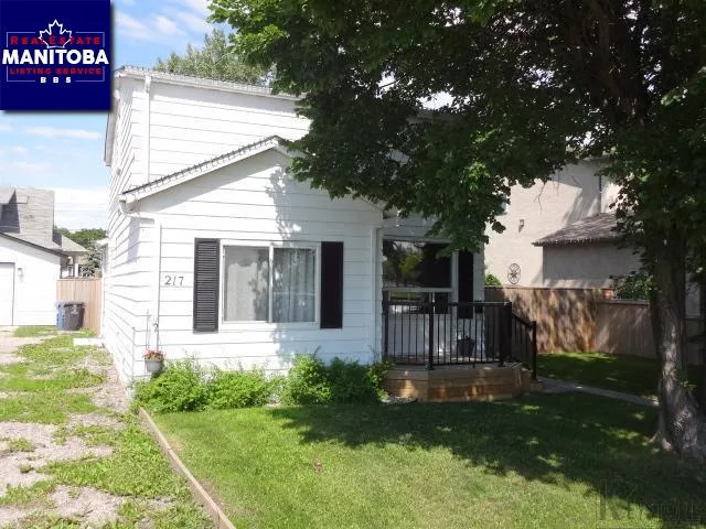 217 Ridgecrest Avenue, Winnipeg