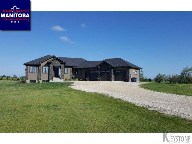 Property 700 Poneida Road Main image