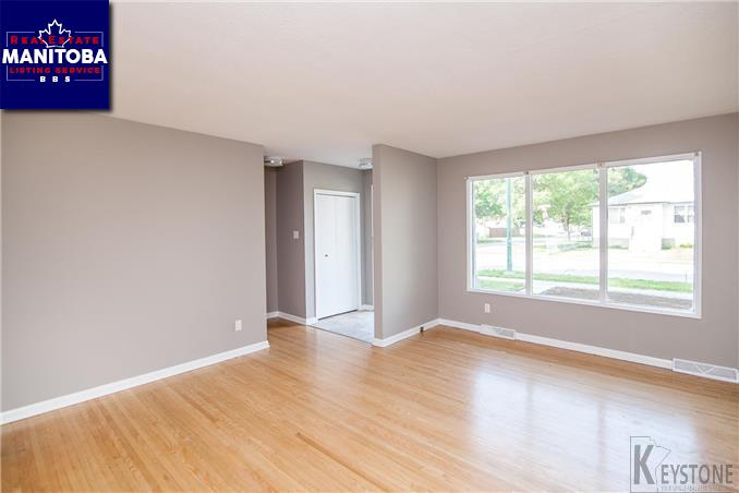 Property 336 Chalmers Ave img1