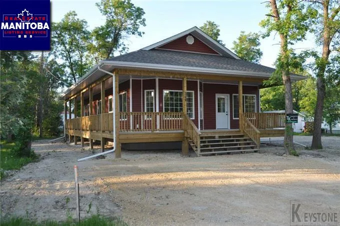 3 Bed House for Sale at 349 Temple Avenue, Winnipeg Beach, MB - MLS® #1719358