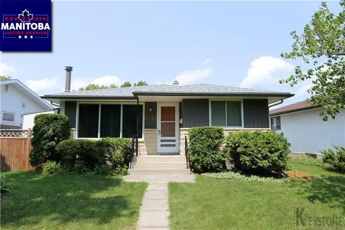 1053 Moncton Avenue, Winnipeg