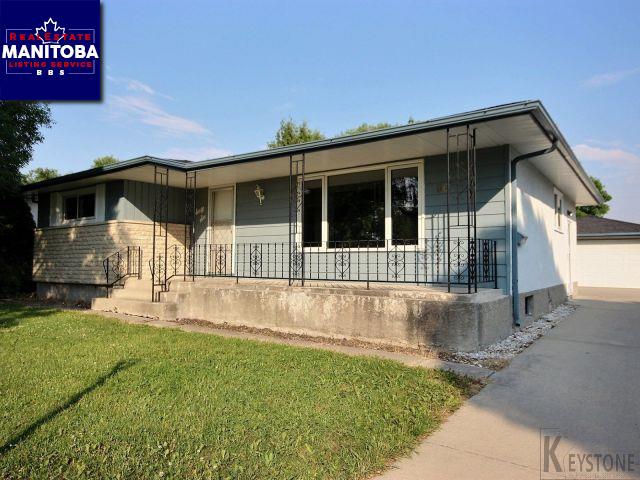 Property 66 Malden Close img1