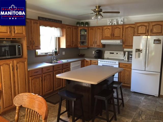 Property 215 Pineview Drive img1