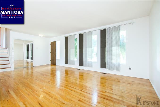 Property 88 Briar Cliff Bay img1
