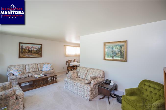 Property 53 Brewster Bay img1