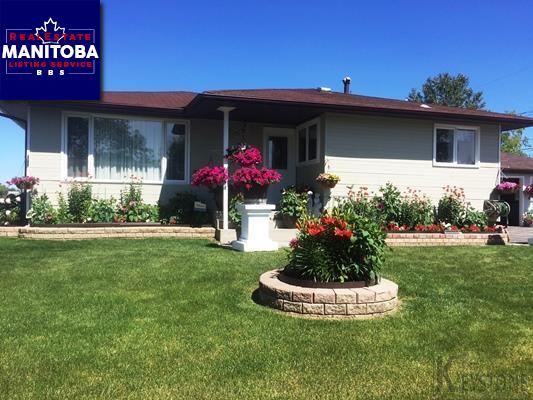 Property 64 Dominion Bay Bay Main image