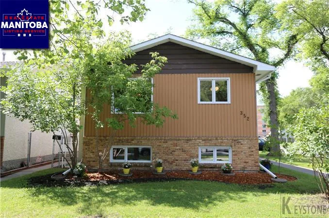 352 Yale Avenue West, Winnipeg