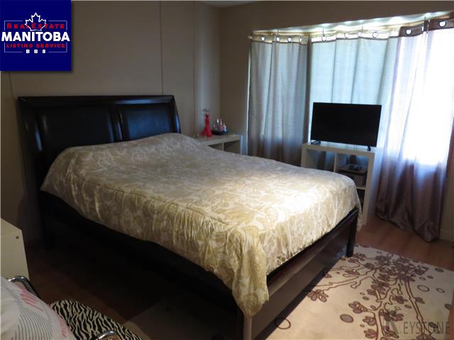 Property 34 Amberwood Pl img1