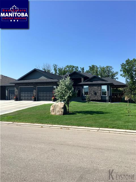 Property 70 Falcon Dr Main image