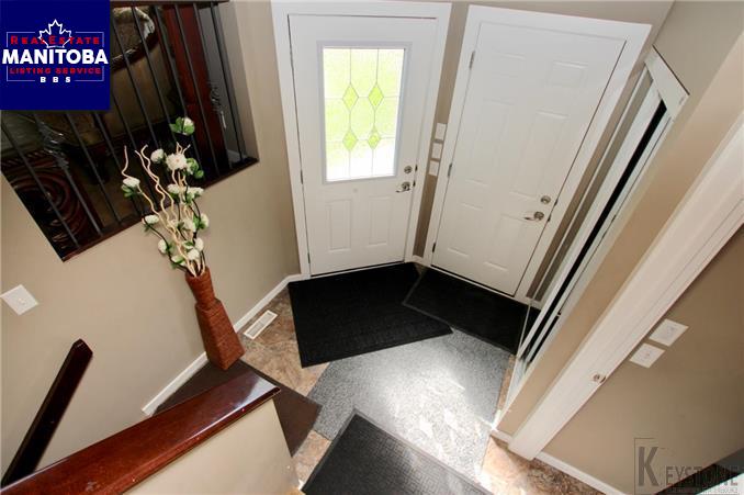 Property 27 Popko Cr img1