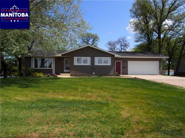 4 Bed House for Sale at 2 Pine Cr, Portage La Prairie, MB - MLS® #1720870