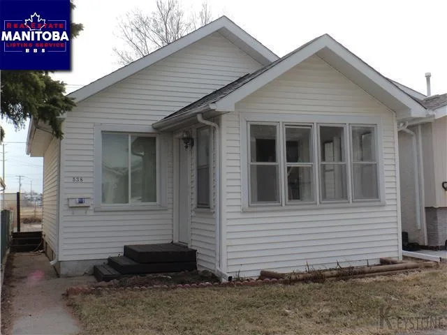 538 Trent Ave, Winnipeg
