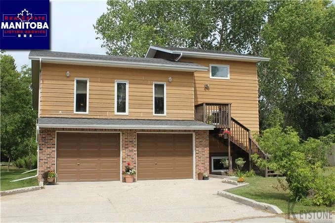 529 Crosstown Ave, Arborg