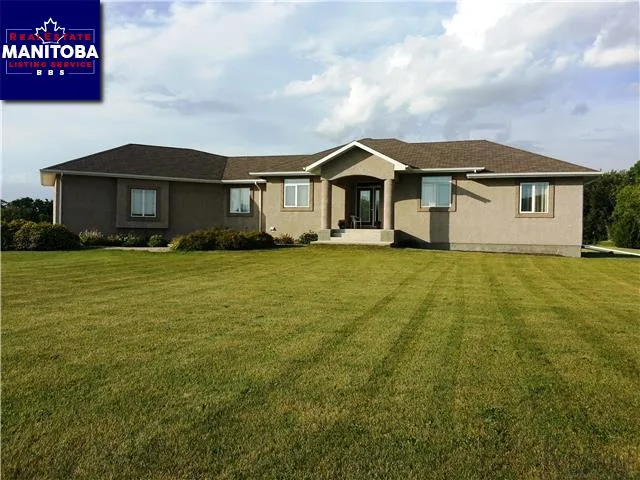 9 Oakfield Dr, Winnipeg