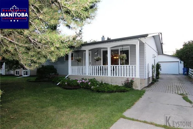 5 Maplehurst Rd