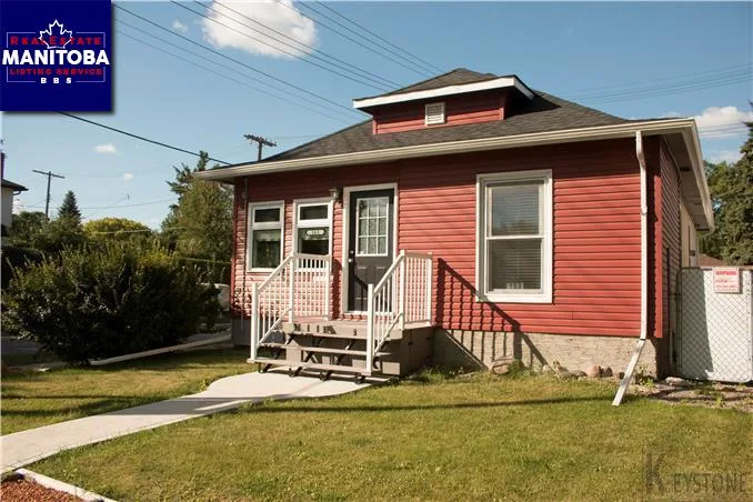 163 Seven Oaks Ave, Winnipeg