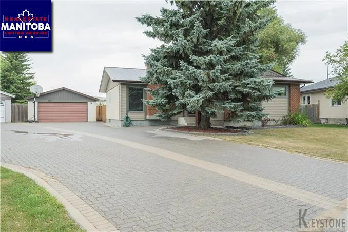 319 Risbey Cr, Winnipeg