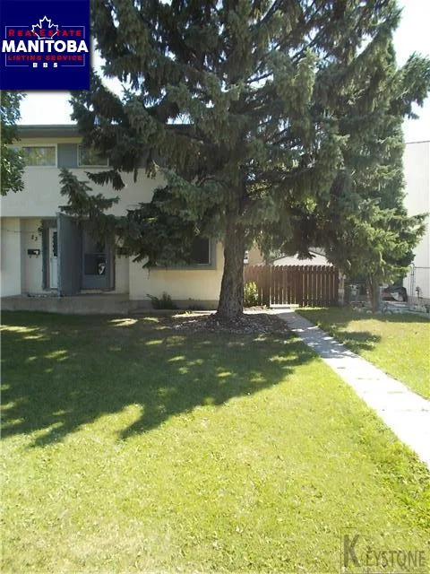 21 Wickham Rd, Winnipeg