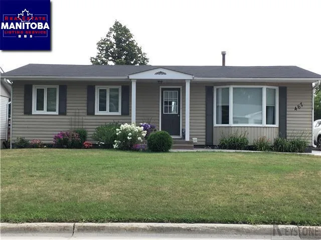467 Ash Ave, Steinbach