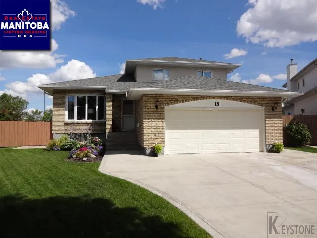 15 Oakstone Pl, Winnipeg