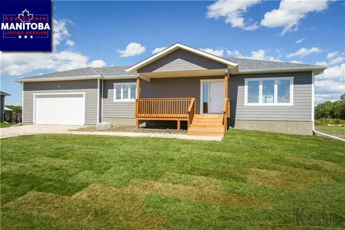 3 Bed House for Sale at 13 Sinclair Cr, Tyndall, MB - MLS® #1721514
