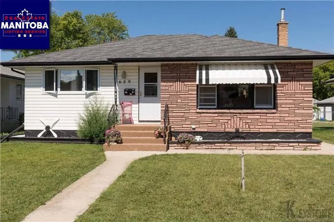 659 Hoskin Ave, Winnipeg