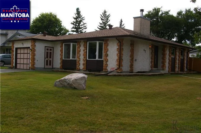 42 Barbara Cr, Winnipeg