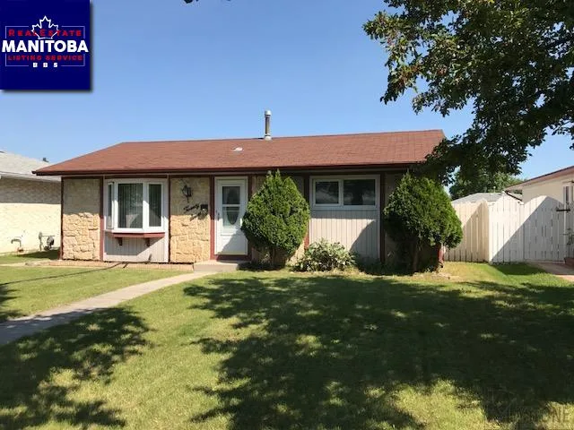 27 Muska Bay, Winnipeg