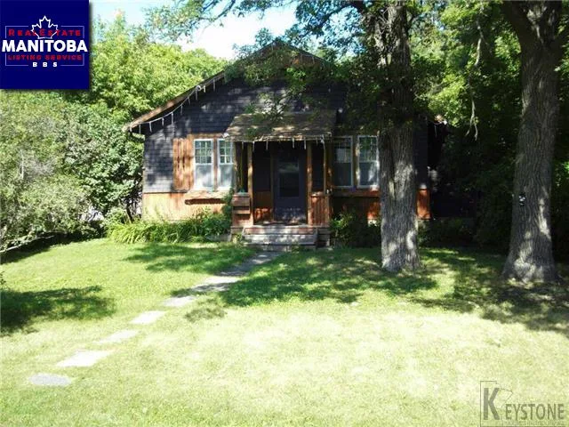 23 St George Rd, Winnipeg