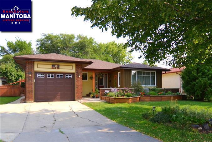 Property 19 Ryerson Ave Main image