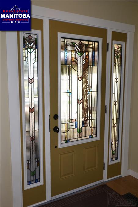 Property 19 Ryerson Ave img1