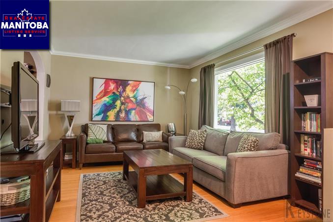 Property 320 Campbell St img1